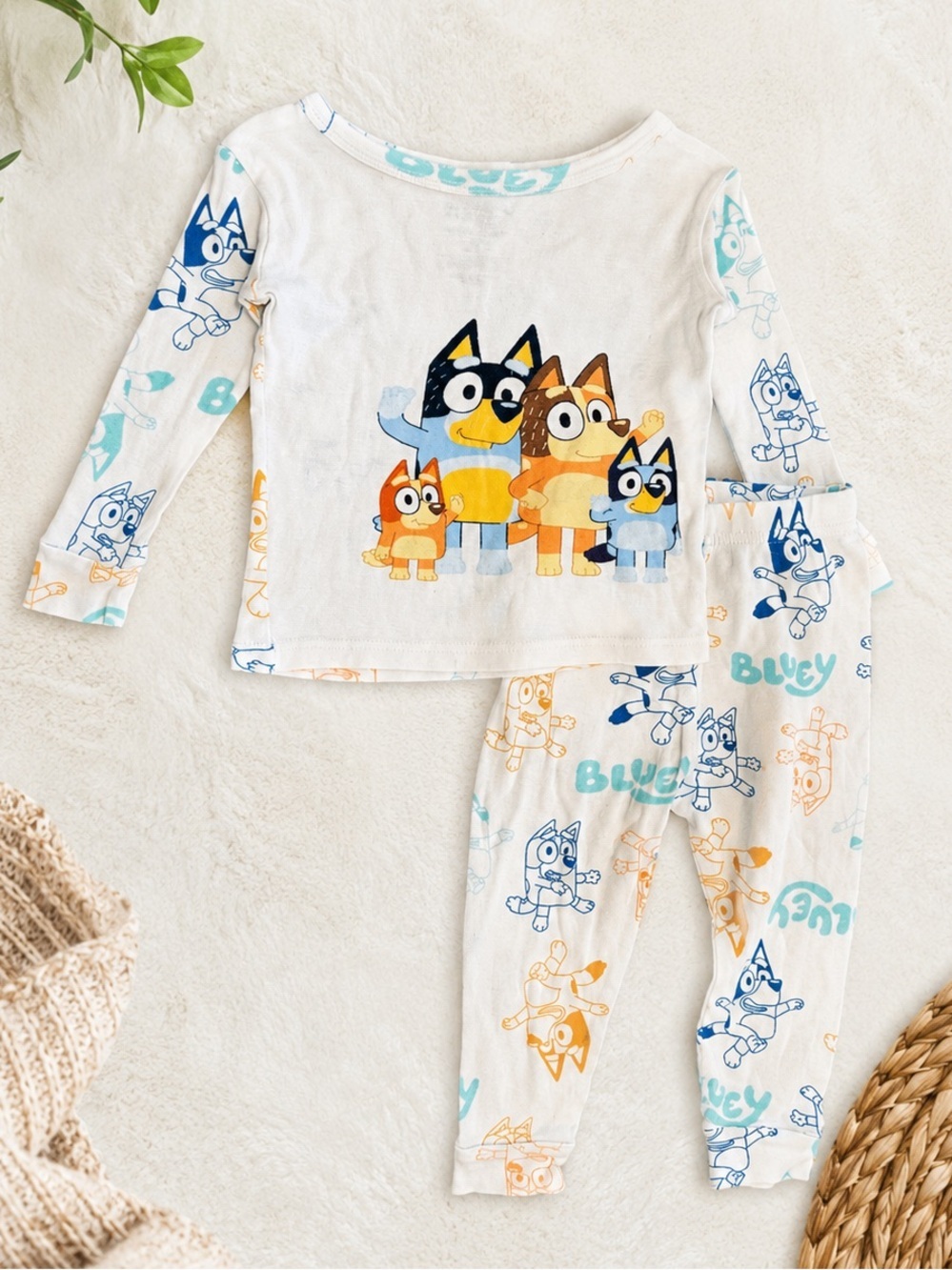 Bluey Pajamas Set 2T Toddler Long Sleeves Bluey with Family Print